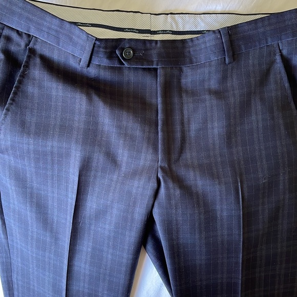 Gorgeous ZEGNA suit. Made in Italy - Picture 9 of 16